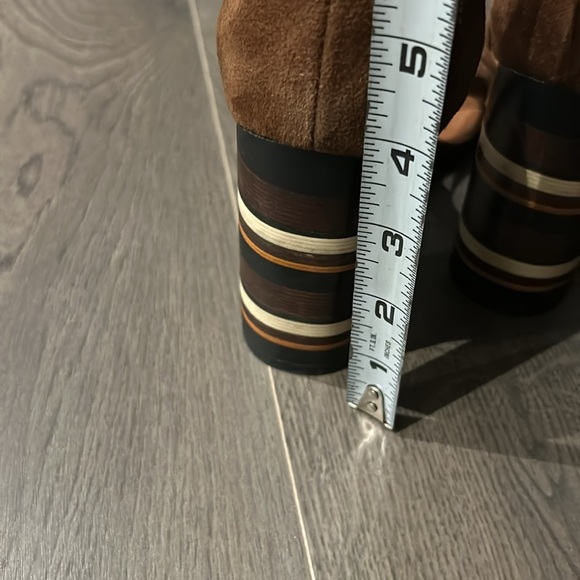 Jeffrey Campbell Lindsay Open Toe Brown Suede Striped Heels Size 9 - Picture 13 of 13